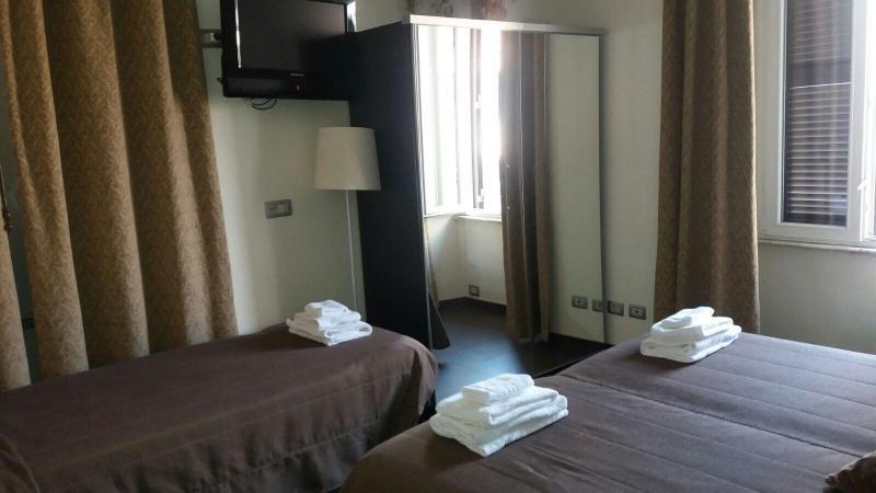 Hotel Castro Pretorio Roma Esterno foto